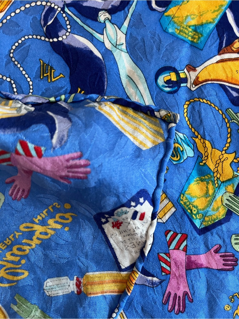 Vintage Giorgio Beverly Hills Blue Patterned Silk Large Scarf Wrap - Picture 4 of 5